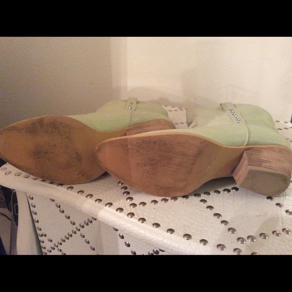 Volatile Bolero Ankle Boots Mint Green! - Picture 2 of 3
